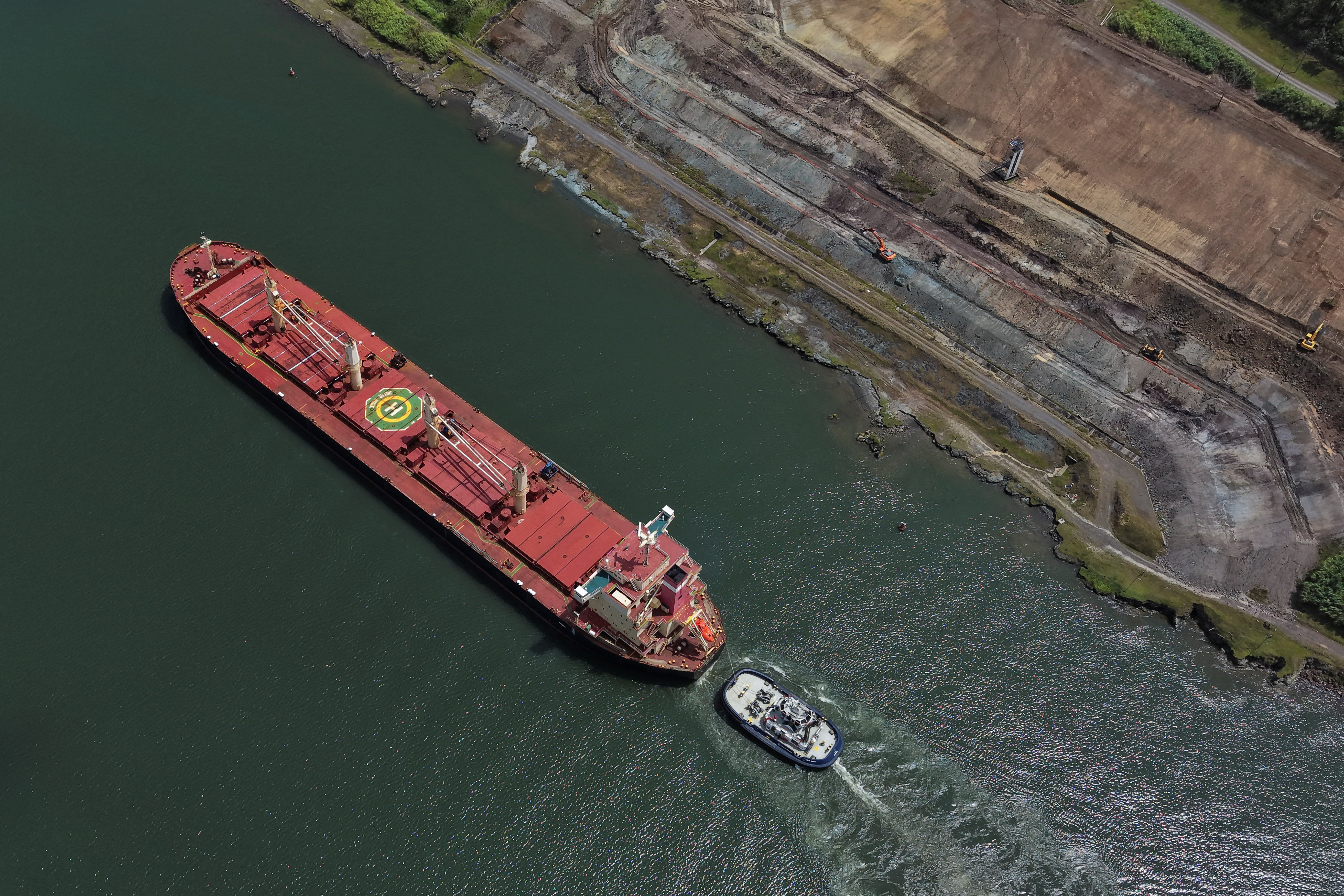 A drone view of the Panamanian‑flagged Crimson Delight vessel sailing through the Panama Canal as the U.S. Federal Maritime Commission (FMC) said on Thursday it is closely monitoring a surge in detentions of Panama‑flagged vessels in China, a development that appears linked to a Panama court ruling against Hong Kong‑based CK Hutchison, in Gamboa, Panama, March 27, 2026. Enea Lebrun/Reuters.
